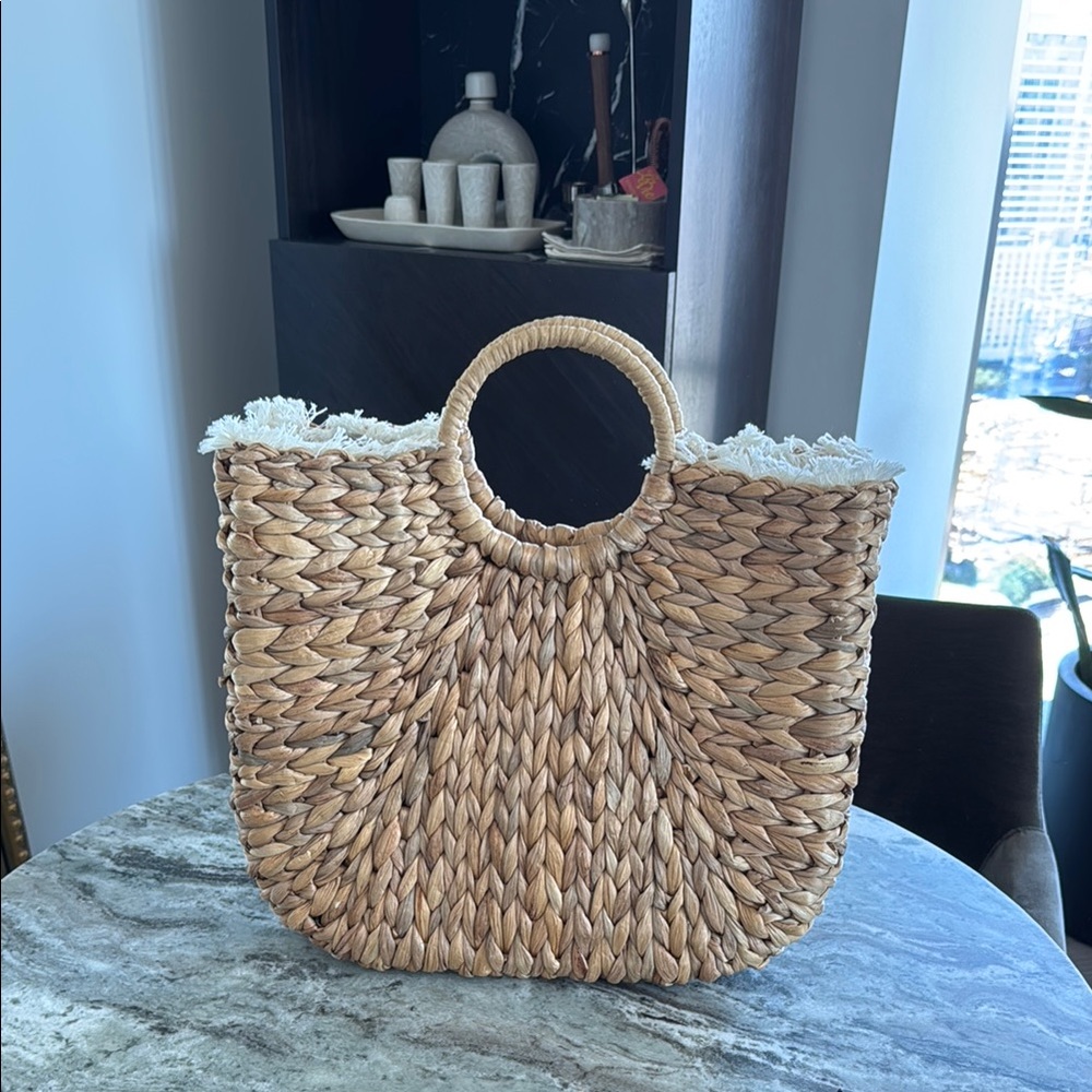 Cappelli Straworld Tan and White Woven Tote Bag - Picture 2 of 5